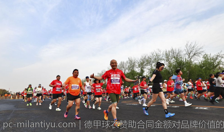 德甲球衣赞助合同金额对品牌价值的提升作用